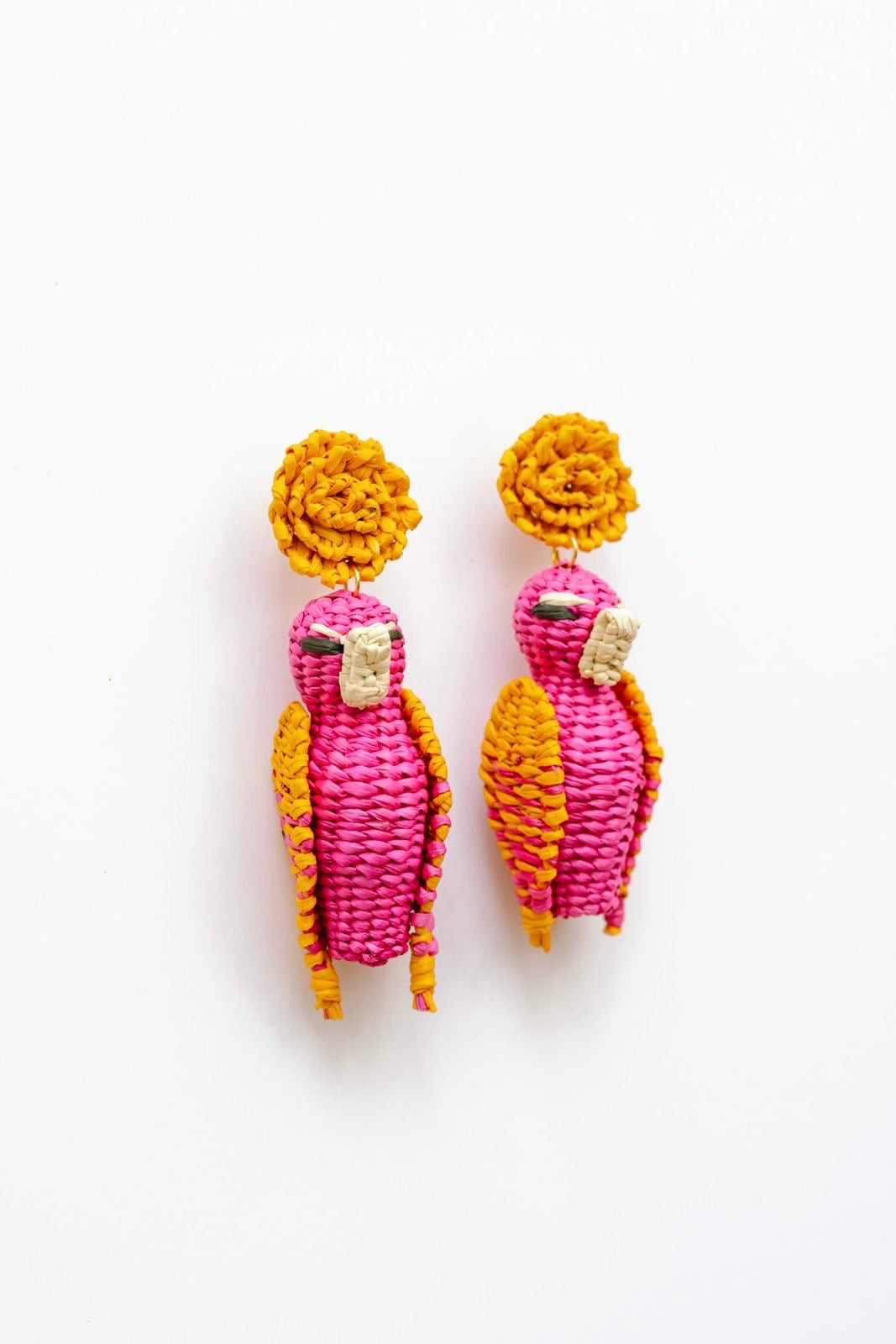 Pendientes Loro