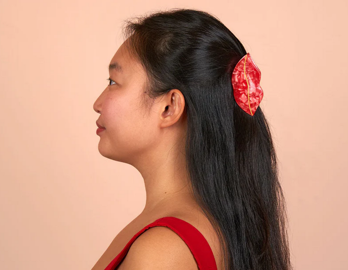 Pinza labios