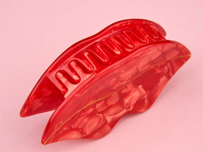 Pinza labios