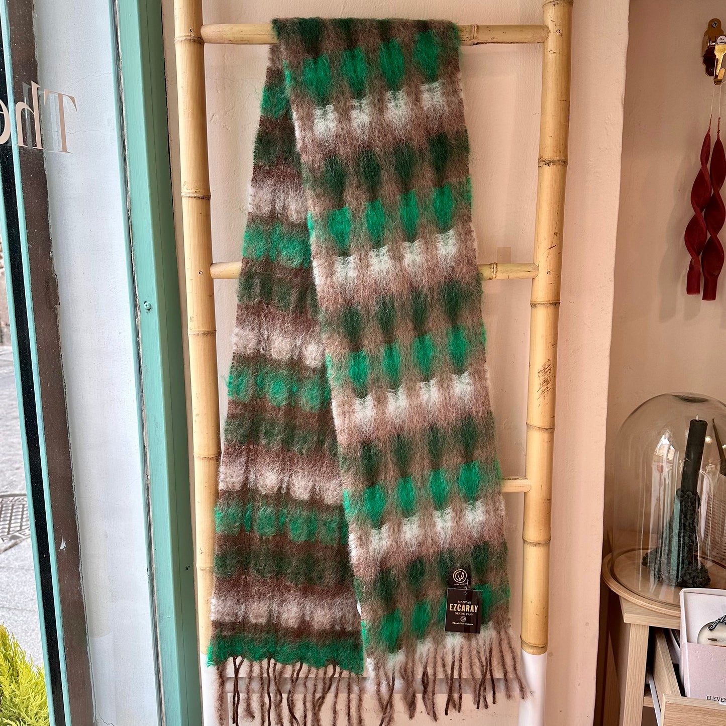 Bufanda Ezcaray Mia - verde oscuro, verde claro, marrón y blanco