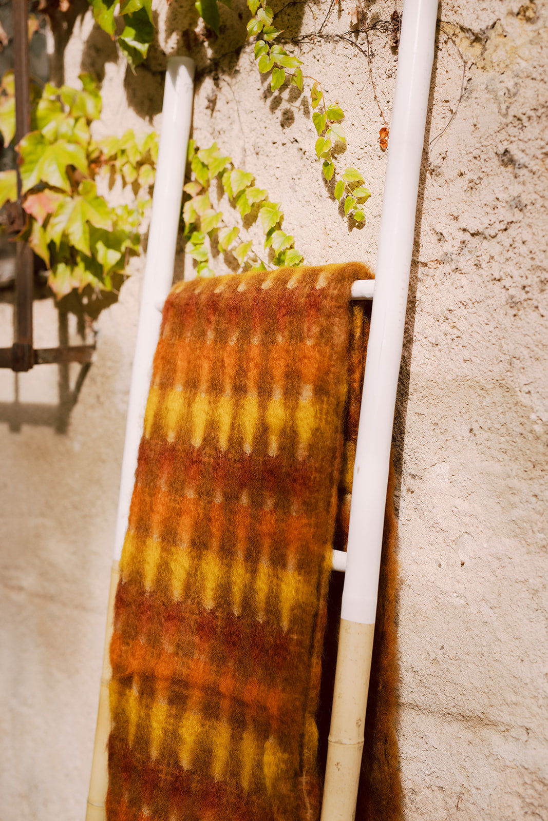 Manta Mohair Ezcaray - Marrón