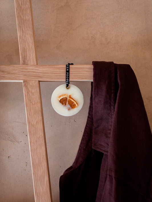 Ambientador sólido para armario: SU (Bergamota, mandarina y albahaca)