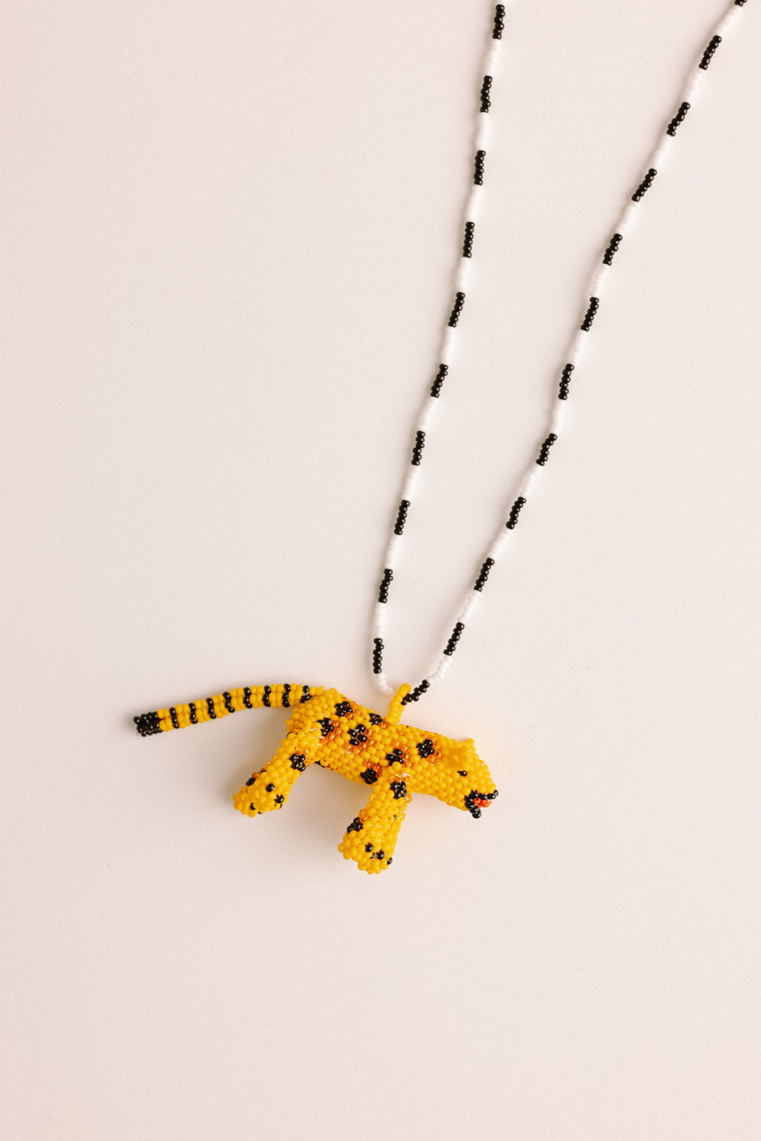 Collar tigrillo