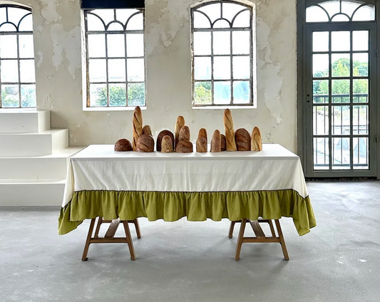Mantel rectangular volante - marfil y verde